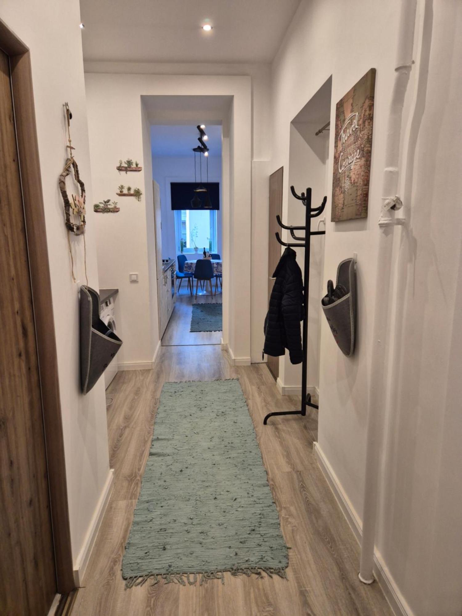 בודפשט Damjanich 51- Lovely 3Bedroom Apartment מראה חיצוני תמונה